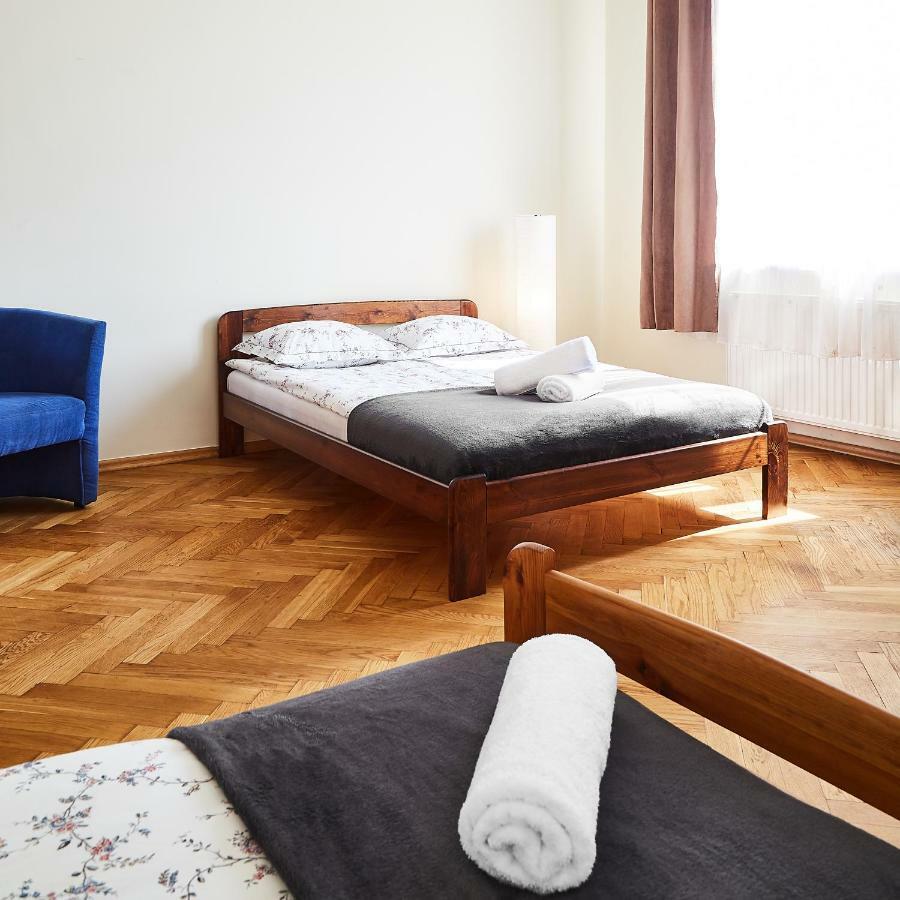 Green Yard Apartment Krowoderska Street คราคูฟ ภายนอก รูปภาพ
